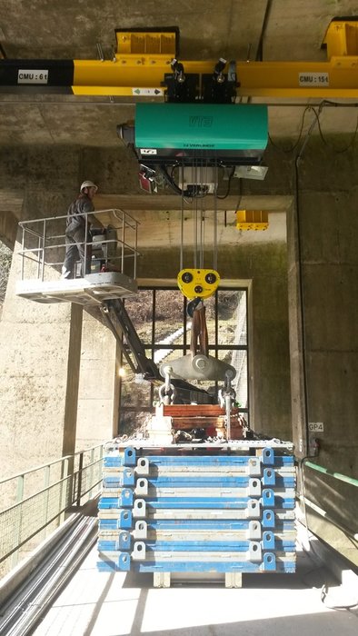 En el río Maulde, la sociedad MEIJE instala polipastos EUROBLOC VT de VERLINDE para renovar seis presas hidroeléctricas de EDF